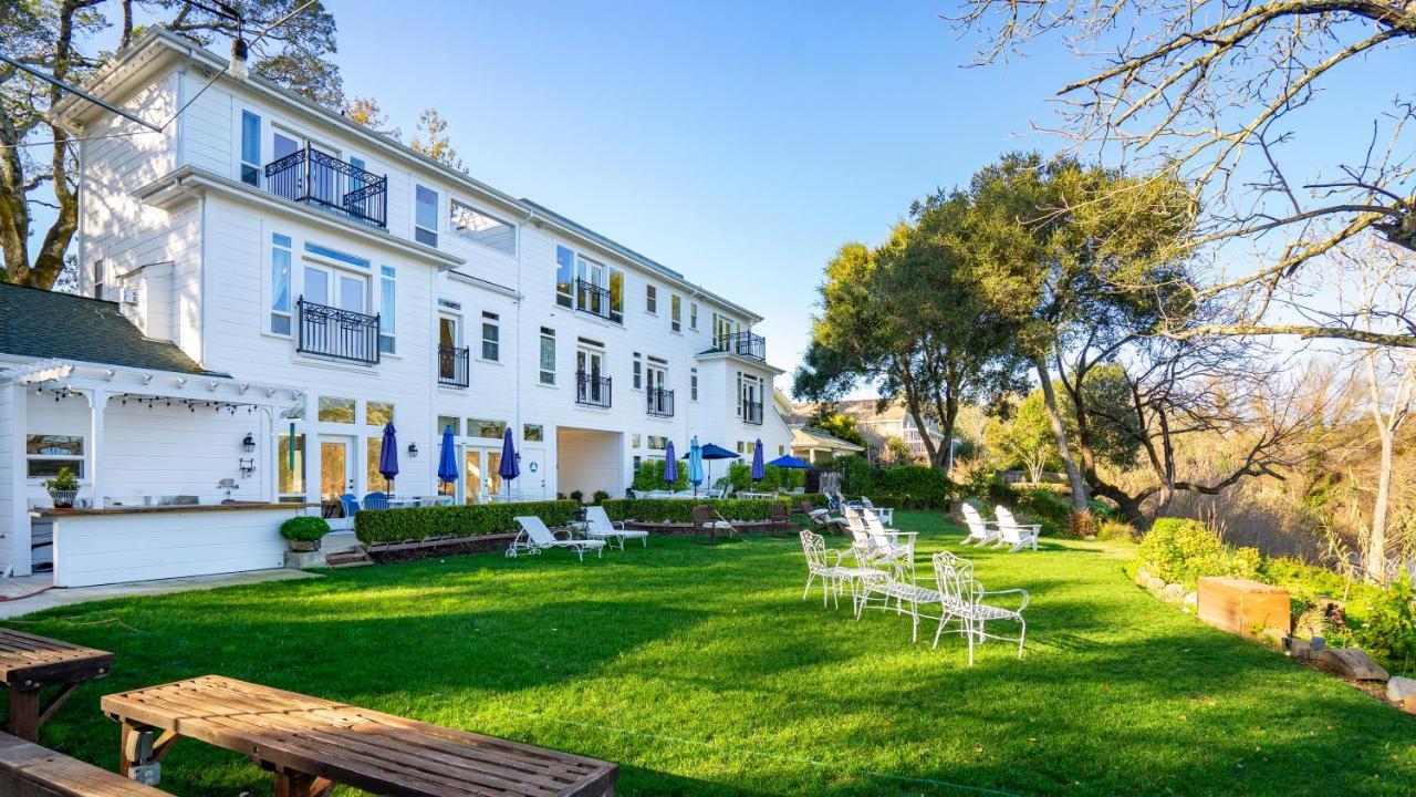 The River Belle Inn Хилдсбург Экстерьер фото